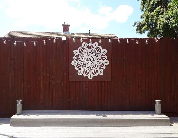 IllustrationAj's tweet photo. Commissioned mandala mural ✨
.
.
.
.
.
.
.
.
.
#workinprogress #artist  #freelanceillustrator #artshare #inkdrawing #justdraw #pendrawing #sketchbook #commission #illustrationartists #welsh #wales #stfagans #hiraeth #art #MuralMonday https://t.co/qJ3f6O1ylz
