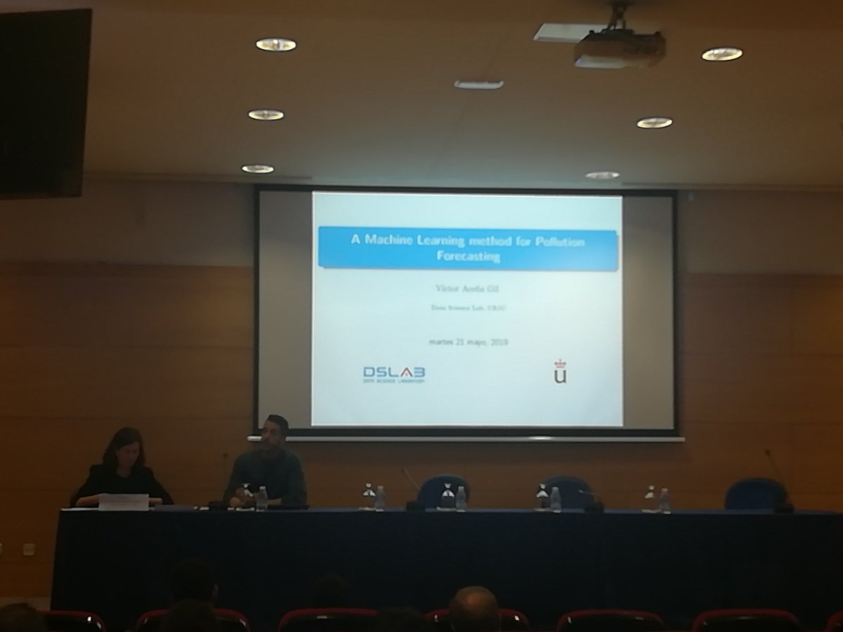 RaquelIbarA's tweet photo. El Laboratorio de Ciencia de Datos de la #URJC en I Congreso de Big Data y Matemáticas. #ASEPUMA https://t.co/VNLi0rdny8