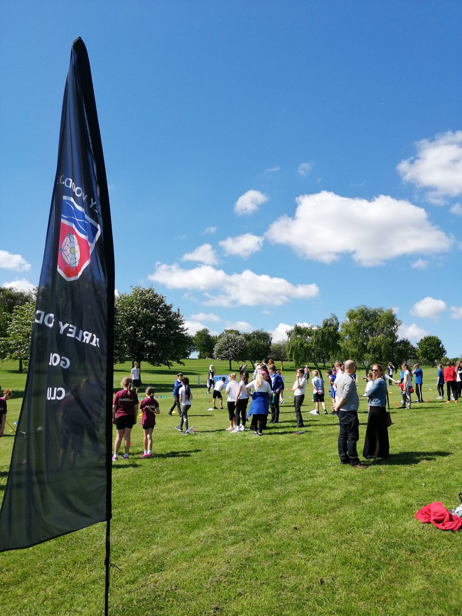 westfieldSGO's tweet photo. What a splendid day for some KS2 golf. Thanks to @BirleyWoodGC for hosting this morning @YourSchoolGames @GolfRootsHQ event. @ForgeSSP https://t.co/otzeAlHjfe