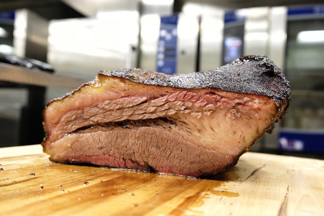 WACSworldchefs's tweet image. Tune in to Instagram today for a live takeover from our Art&amp;amp;Science #chef2chef seminar! We're exploring #barbecue using innovative #culinary technology with our friends @ElectroluxPro. Drooling? Us, too.
📷 of smoked #brisket from Chef @CoreyBSiegel recipe testing!