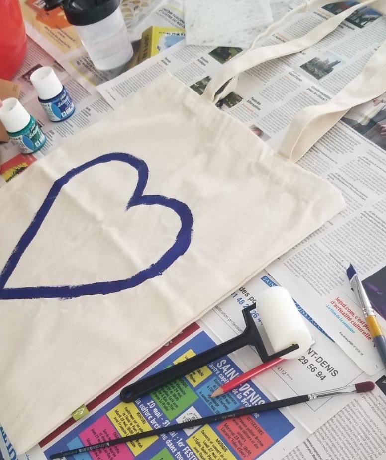 coopen8's tweet photo. Venez découvrir nos ateliers tie & dye avec la nouvelle marque #Remode pour une mode éco-responsable! #coopaname #coopen8 #Paris8 #etudiantsentrepreneurs #entrepreneuriat https://t.co/vMOPCo4OFz
