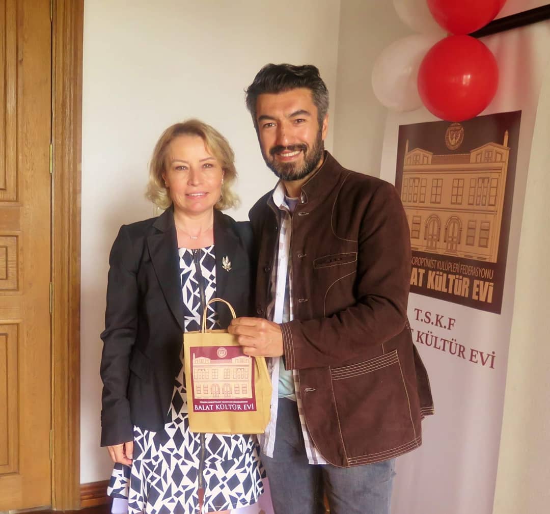 19 Mayıs 1919'un 100. Yıl kutlamaları kapsamında TSKF Türkiyede Genç Olmak Öykü Yarışması Ödül Töreni &amp; Önder Yılman Söyleşisinden kareler. Ata'mıza minnet ve saygıyla, nice aydınlık 100 yıllara!