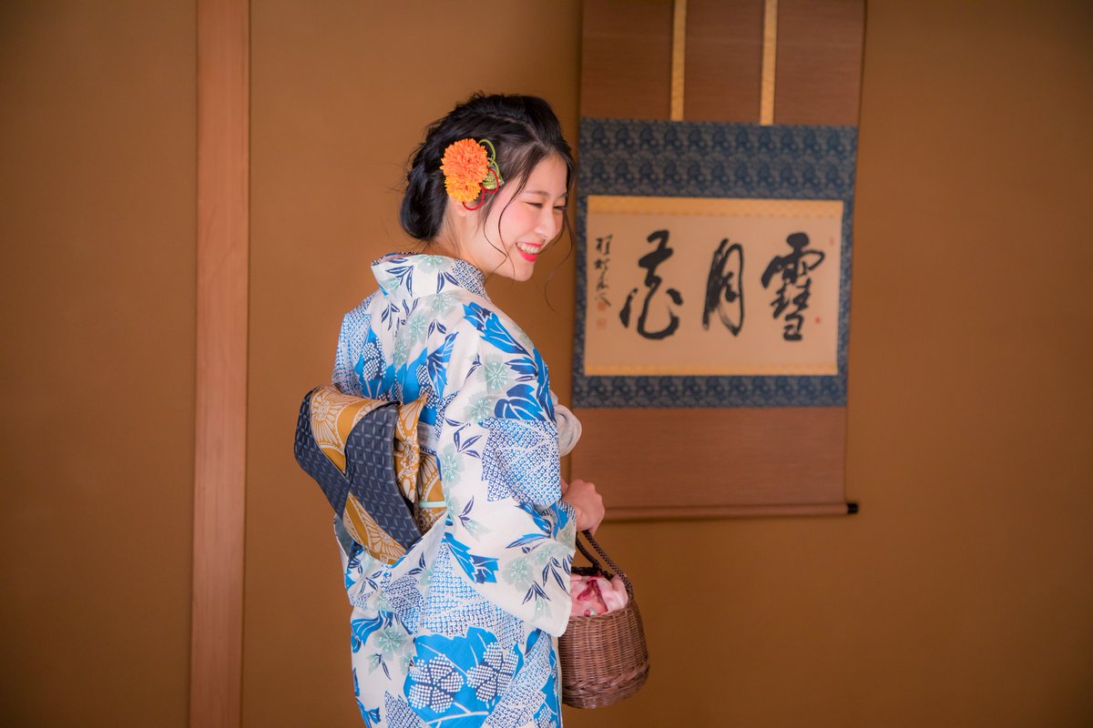 きもの ゆかた 和小物の万感家 Pa Twitter 今日の浴衣紹介 上品な鹿の子柄に女性らしい撫子がポイント 優しい色使いがほっとする浴衣です 今日みたいな暑い日だとより癒されますね 笑 T Co Jemjsgf5lx 浴衣 ゆかた ばんかん ｂａｎｋａｎ 浴衣
