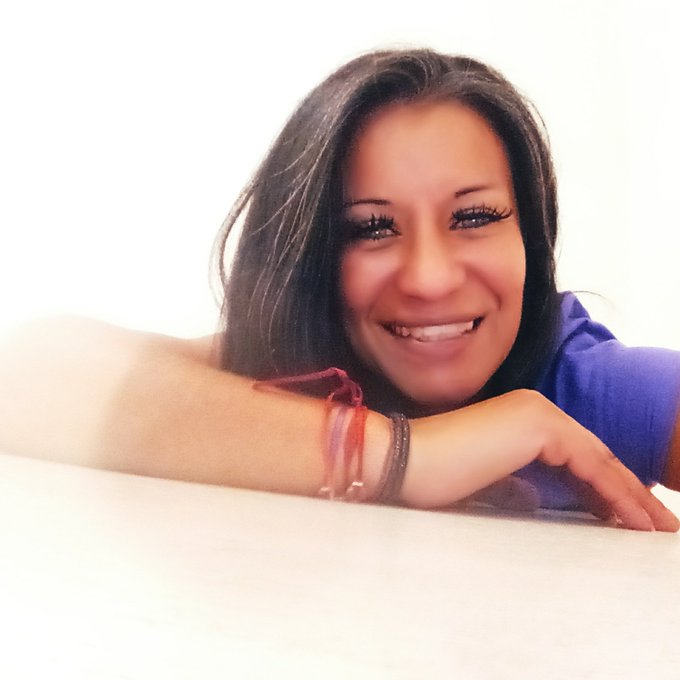 Siempre te estoy mirando💖💖💖💖💖 https://t.co/0pRTUNiW9Y