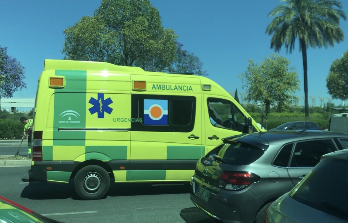 061EPES's tweet image. Nuevos vehículos #DCCU #Andalucia