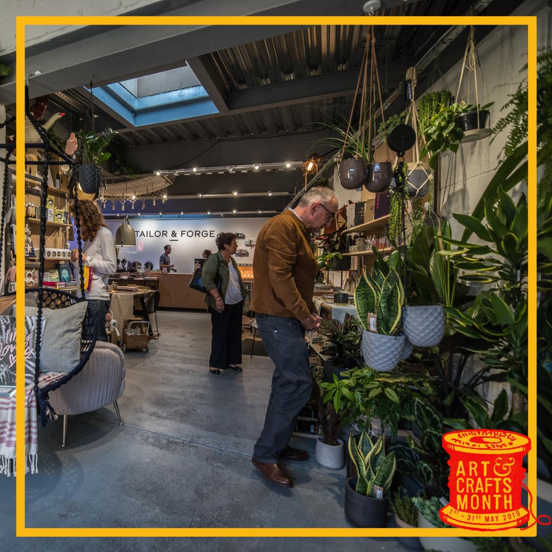 greenwichmkt's tweet photo. Join us 7 days a week, 10am - 5.30pm, to browse handcrafted treasures at #GreenwichMarket and in the surrounding shops, including beautiful porcelain pieces from amazing ceramic specialists @tailorandforge, @OriginGallery, @teabirdUK and Sinead O’Moore 🕊 #creativityineverycorner https://t.co/hW3depQZjn