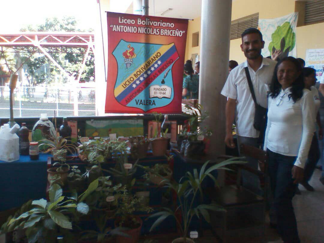 Ministerio del Poder Popular para la Educación tweet media