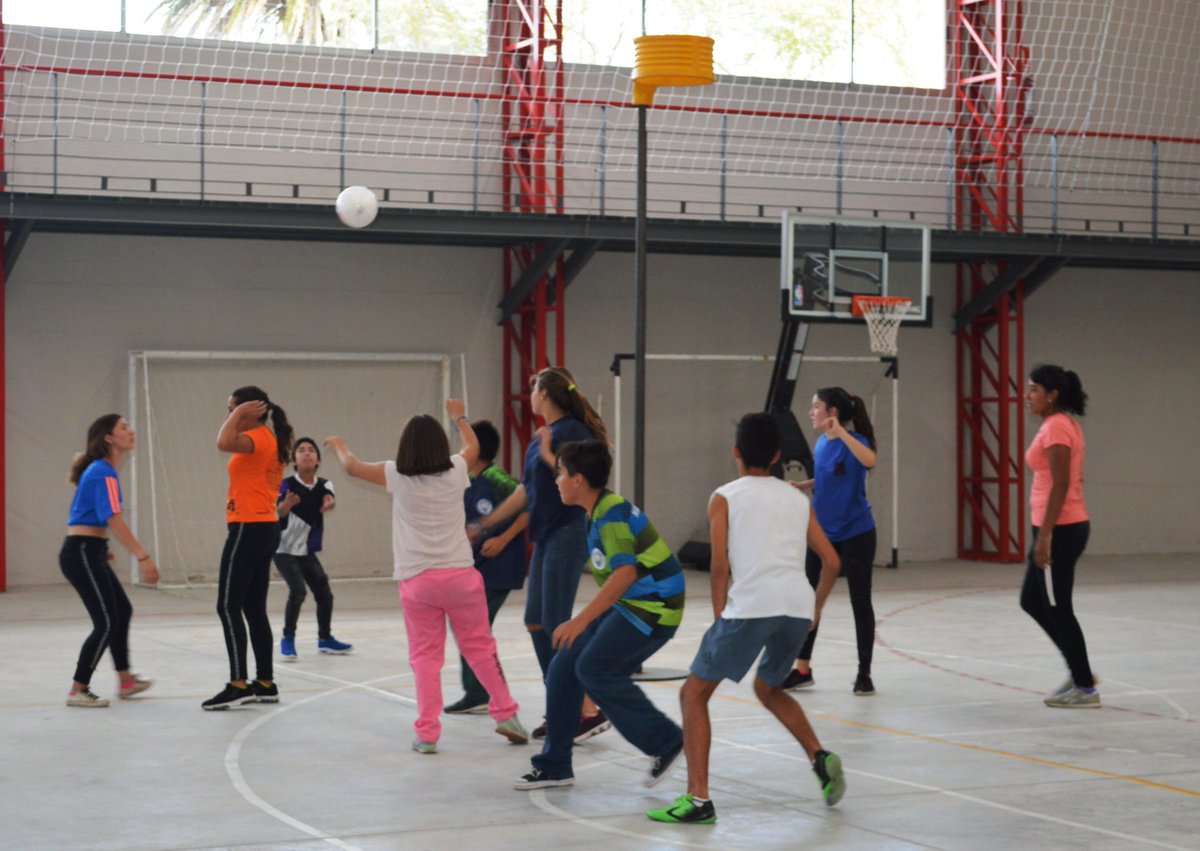 korfball's tweet photo. Really happy to see how #korfball is being introduced in more areas in Uruguay. Images from the 1st korfball game organized by 'Red de Deporte y Juventud Municipio G' in Montevideo. #MixedGenderSport #WorldwideKorfball
More info ► https://t.co/SgvIaxG9Ai #Encontrate #korfbal https://t.co/aJ0dpgGqh2