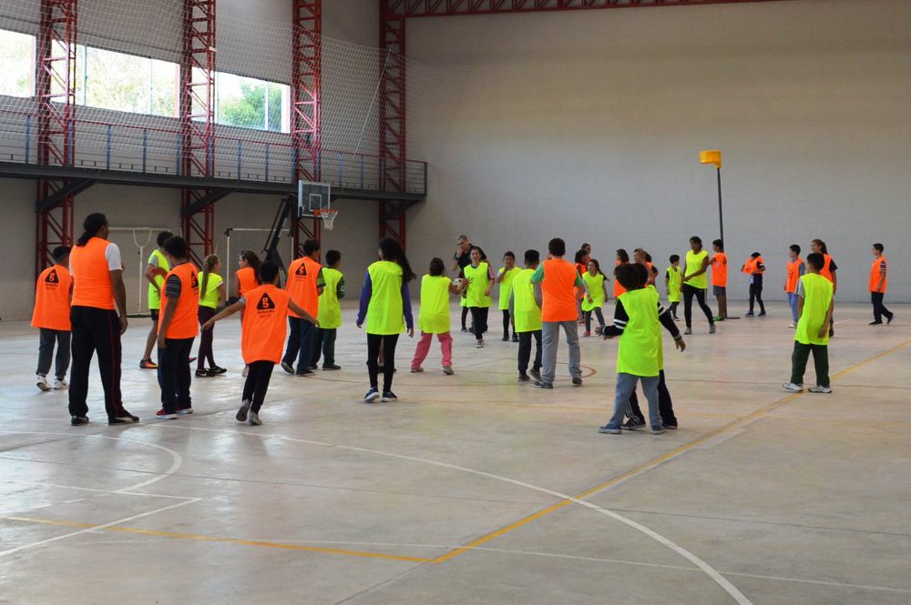 korfball's tweet photo. Really happy to see how #korfball is being introduced in more areas in Uruguay. Images from the 1st korfball game organized by 'Red de Deporte y Juventud Municipio G' in Montevideo. #MixedGenderSport #WorldwideKorfball
More info ► https://t.co/SgvIaxG9Ai #Encontrate #korfbal https://t.co/aJ0dpgGqh2
