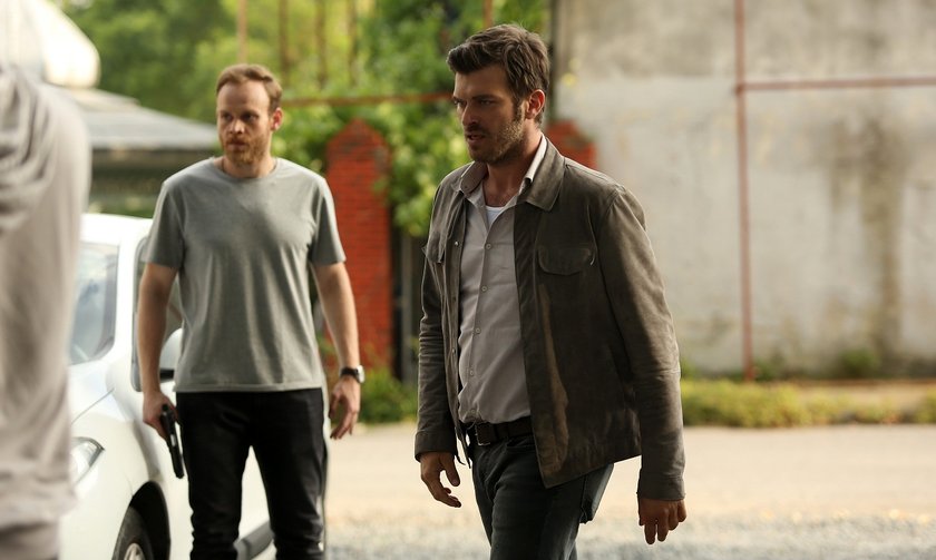 KT_Kosovo's tweet photo. #Çarpışma 23.bölüm photos

#KıvançTatlıtuğ #KadirAdalı https://t.co/vqIzK9sBmS