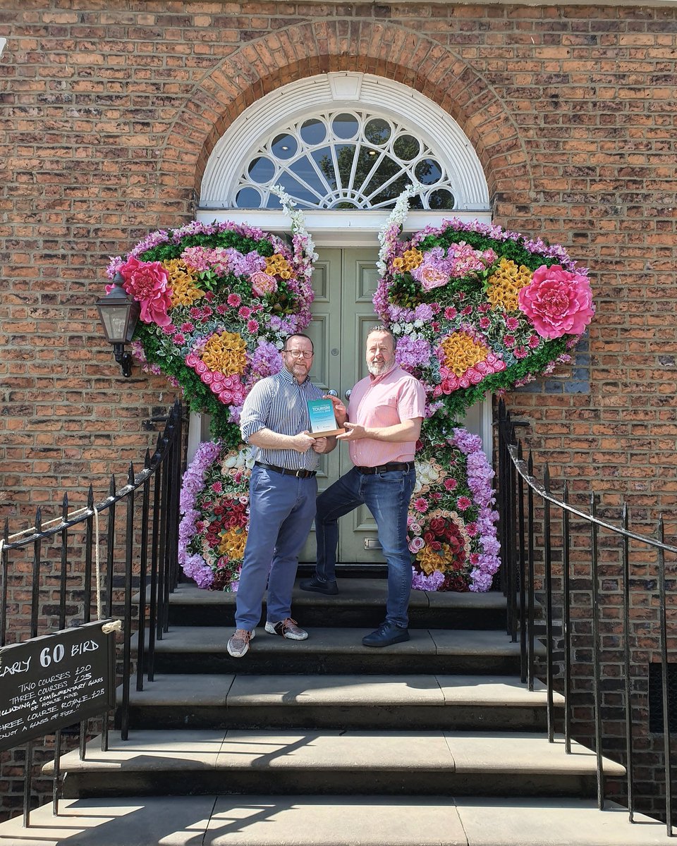 We're delighted to be awarded Outstanding Contribution to the Liverpool tourism industry! 20 years in the game! Stronger than ever! Thank you to all the wonderful staff and fabulous customers over the past 20 years! Here's to the next 20! 🤗 #60hopest #lcrta19