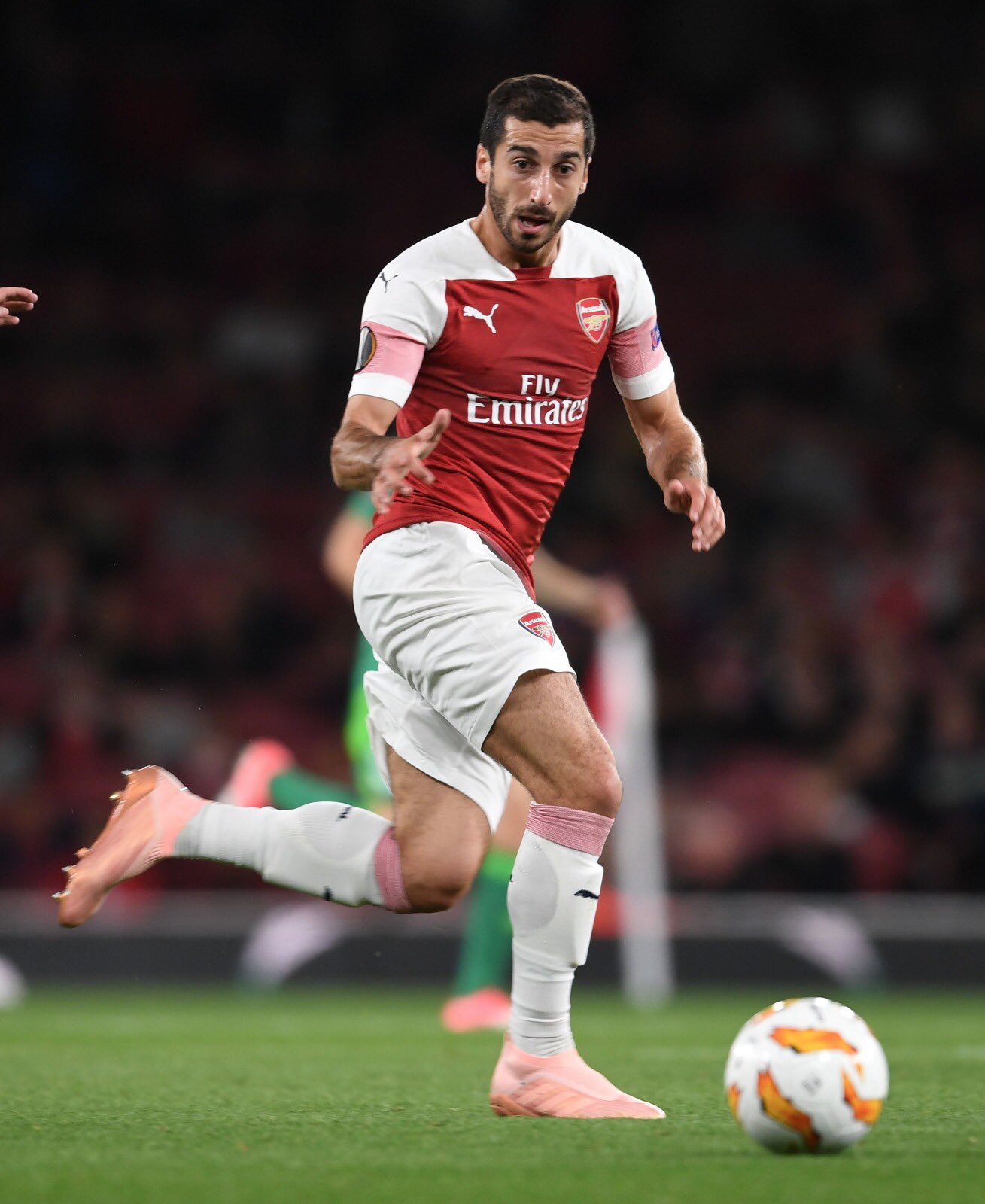 Why Arsenal will be without Henrikh Mkhitaryan against Chelsea