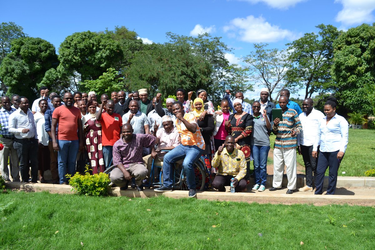 sikika1's tweet photo. A group photo of #KondoaSAMteam #NorwegianChurchAid and @sikika1 during day II of #SAMLearningVisit in Kondoa district. @PSAM_AFRICA https://t.co/L3K9nsBEhv