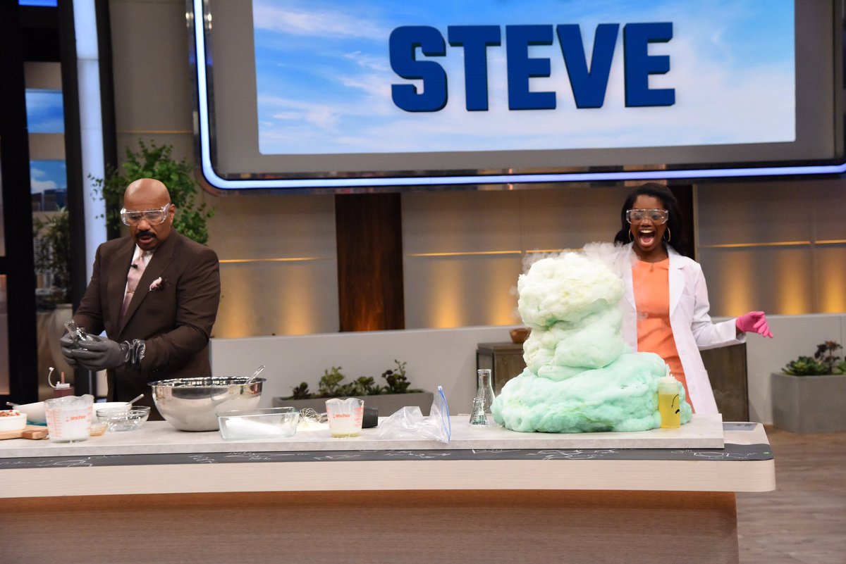 STEMQueenDE's tweet photo. Catch me on the @IAmSteveHarvey talking about my Girls Empowerment #STEM Events and doing my AMAZING Science experiments with him!!!

https://t.co/oLQvJ4U1NR
#NetDE #inwilm #delaware @dreamersacademy
#GirlsInSTEM #giveback #volunteer https://t.co/8mpmBuFOYs