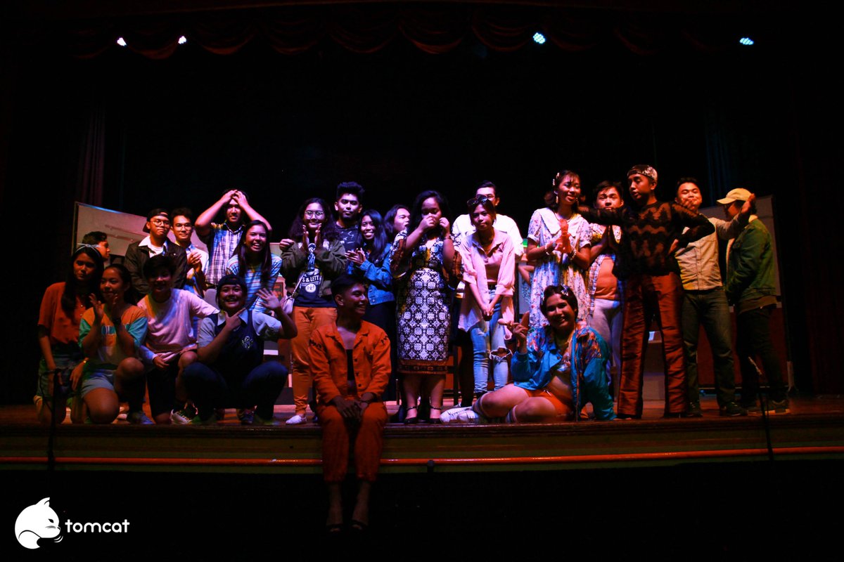 TOMCATust's tweet photo. Last May 4, 2019, The UST Mediartrix held its final full show for its theatrical play called “Bb. Bahaghari” written by Gerard De Leon and directed by Vienna Gaspar.
See the full album via https://t.co/4ummXXE6Fh
#BahaghariMDX
#MDXAkoAngSimula
#MDXMasterpiece https://t.co/hsZbO7te7E