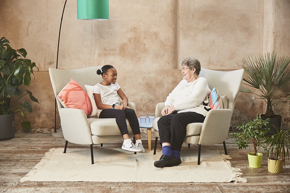 Gladys Bridge, 82, is one of the stars of our film for Dementia Action Week - Kids interview people living with dementia. Here she tells us about feeling lonely and how it needn’t be awkward to chat to someone living with dementia. #DAW2019
alzheimers.org.uk/blog/gladys-st…