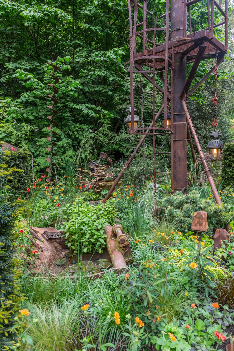 OG Media Solutions tweet media