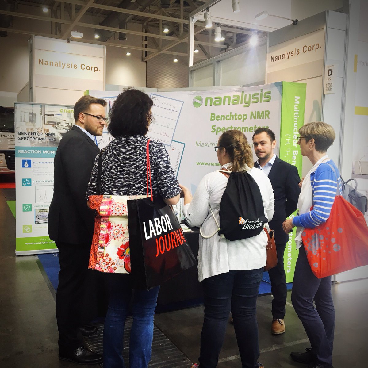 Nanalysis's tweet image. Excited to be at #Labvolution in Hannover! Visit us Bay 20 booth D09 to see our new autosampler and learn more about #benchtopNMR to increase your efficiency!