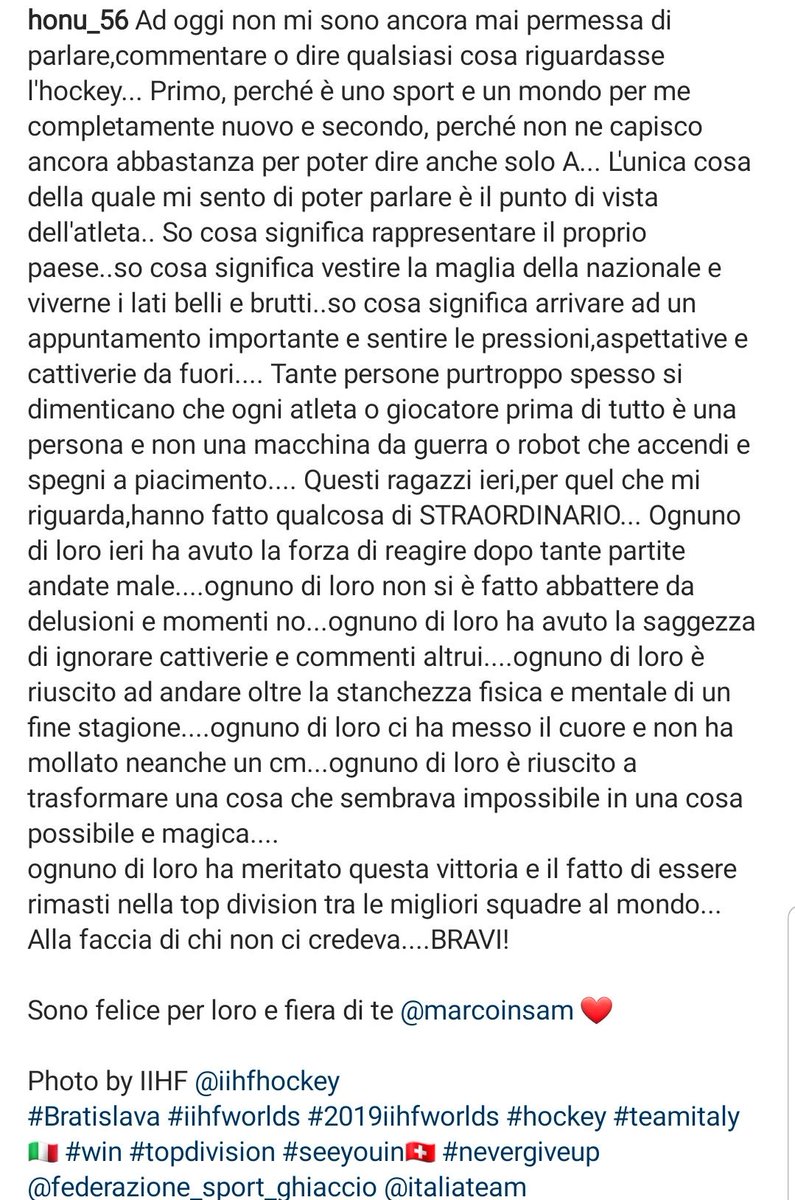 laoola56's tweet photo. Una serata magica e ringrazio tutti loro per le emozioni! Italia batte Austria e rimane nella top division delle migliori squadre al mondo! #OrgoglioItaliano🇮🇹 #SempreForzaAzzurri @ItaliaTeam_it  #IIHF #mondiali #bratislava #vittoria https://t.co/guRURPICrj