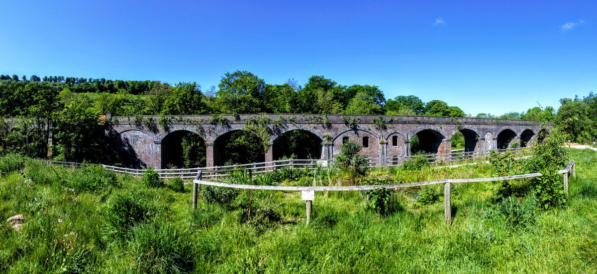 DronePrepUK's tweet photo. It's a glorious day for #drone flying &amp;it's possible to get gorgeous pictures of the network's hidden gems providing activity accords with @networkrail's policy (https://t.co/YE2YWn2h60 … &amp; you have landowner permission.If in doubt about your proposed flight area give us a shout https://t.co/vxsCzgToNz