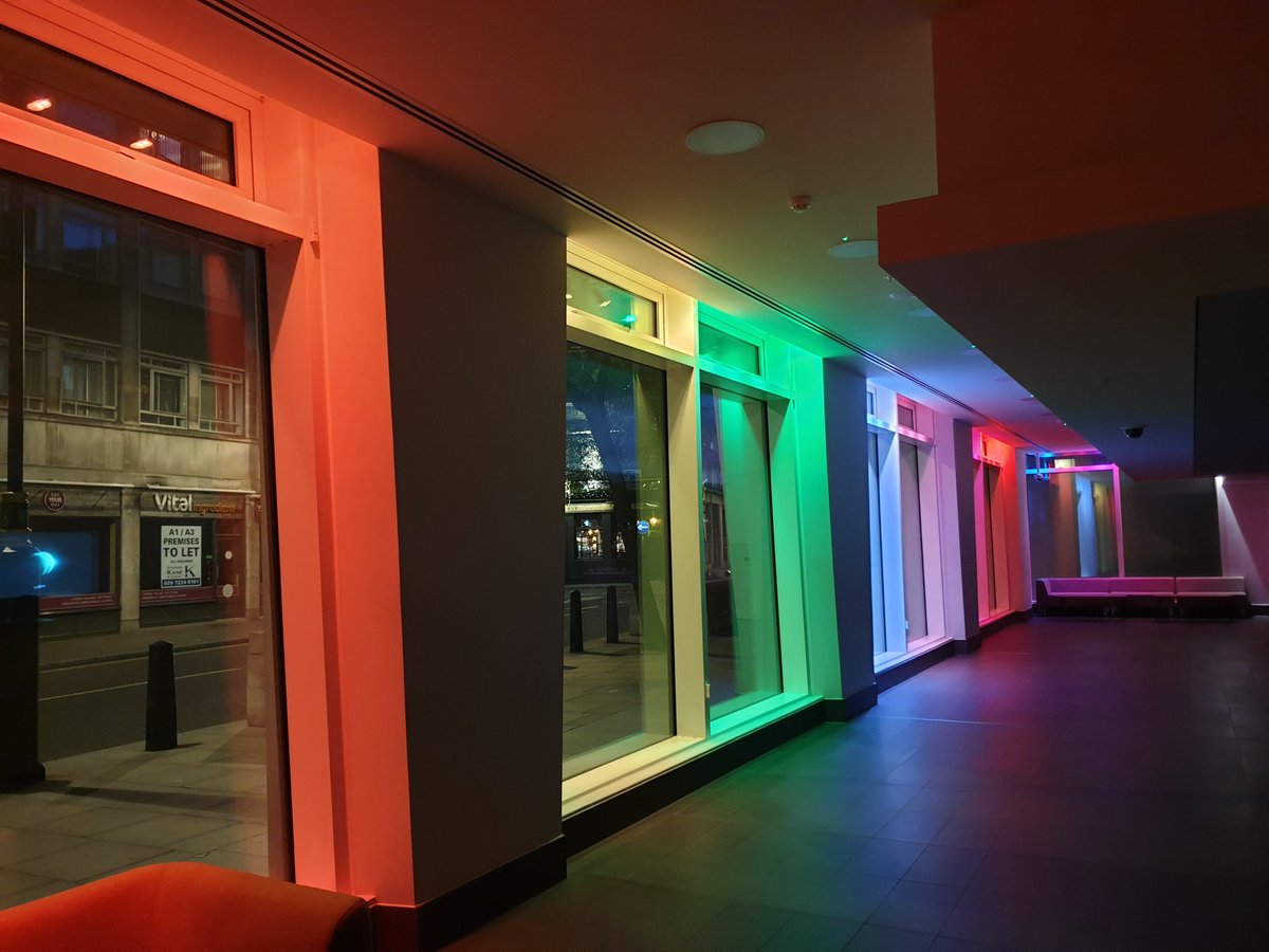 MOJ_Spirit's tweet photo. We have just got hold of a pic of HQ being lit in the rainbow colours for #IDAHOBIT2019 last Friday and it's puuuuuurdy. 👏 Thanks and well done to the estates team, job well done 🌈🤩 https://t.co/tsHBMB2sAx