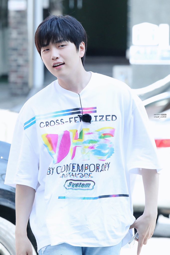 To_SANDEUL0320's tweet photo. 190521 샘찬들 녹화
찡그린 표정도 귀여워 큰일,😣❣️

#B1A4 #산들 #SANDEUL #샘찬들 #유명인싸 https://t.co/OBAfQXcleI