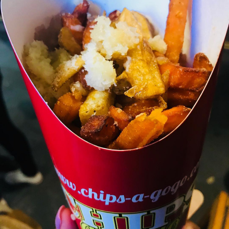 chipsagogo's tweet photo. 📸: @misssaibra 
.
Tuck into some tiger fries with truffle oil and parmesan! It won't disappoint! https://t.co/8kS8GSAakS