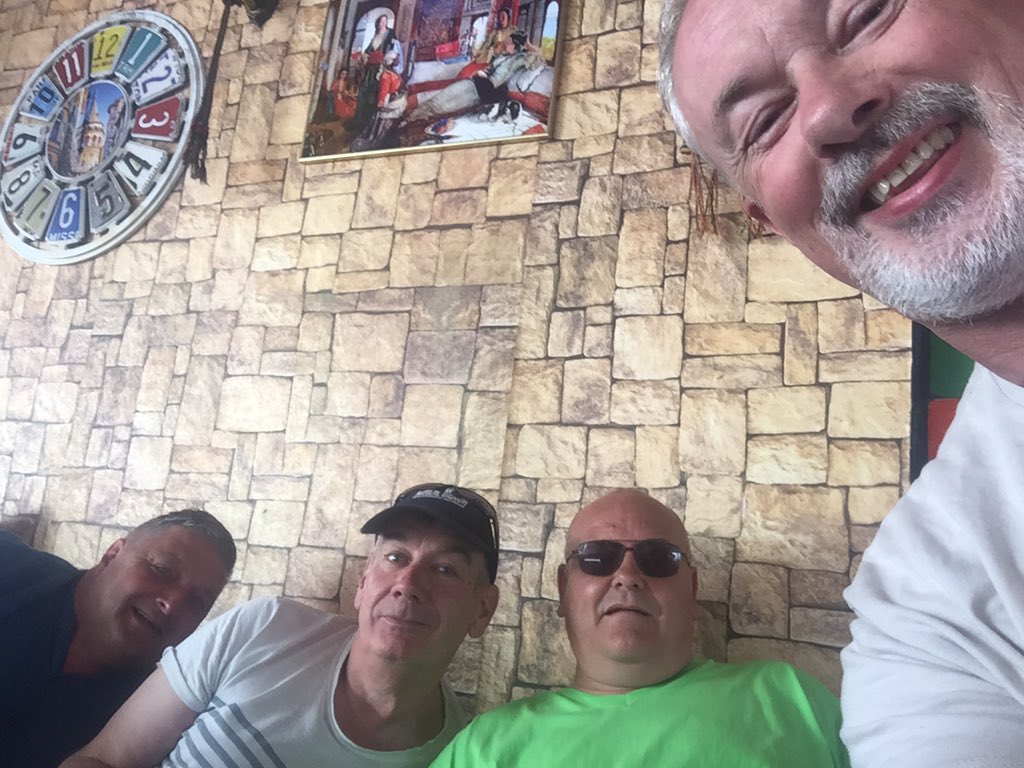 Social_NWales's tweet photo. With the girlies on a shopping mission it’s time for a Turkish shave then go in search the best bar #CloseShaveDelivered #bartrip https://t.co/xEziwDoVAl