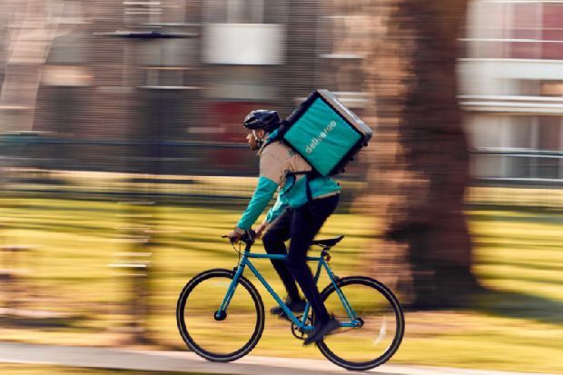 Food delivery app <a href="/Deliveroo/">Deliveroo</a> is now LIVE IN #MANSFIELD 😁😁 buff.ly/2EpLywq