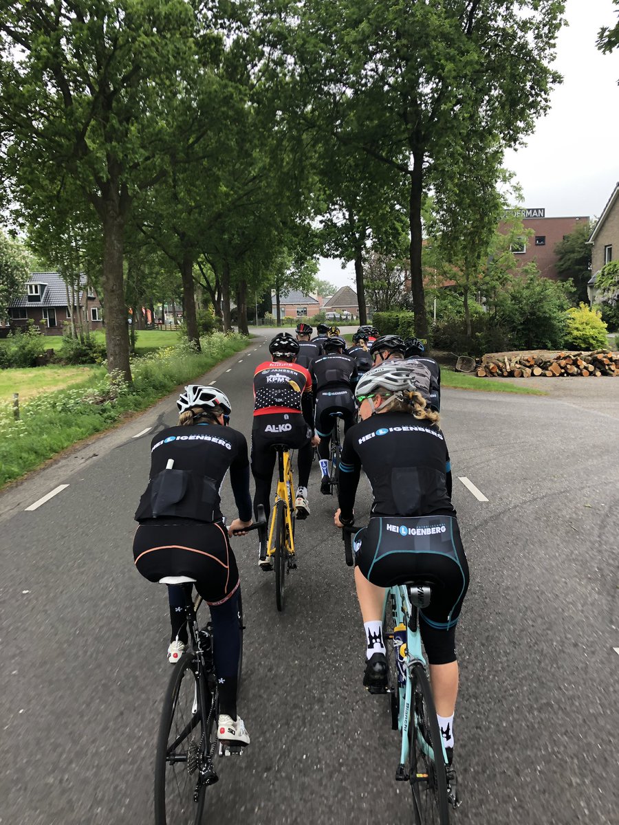 Eerste trainingsweken <a href="/SponsorFryslan/">Gewest Fryslân</a> <a href="/Victron_Energy/">VictronEnergy</a> <a href="/Ekwadraatadvies/">Ekwadraat Advies</a> <a href="/decoverf/">Decoverf.nl</a> yn us skitterende Fryslan alweer achter de rug. Vandaag in fietskleding van <a href="/W_Heiligenberg/">Wouter Heiligenberg</a> ism <a href="/KalasSportswear/">الاخصائية رواء ٨٣</a> <a href="/RHooghiemster/">René Hooghiemster</a>