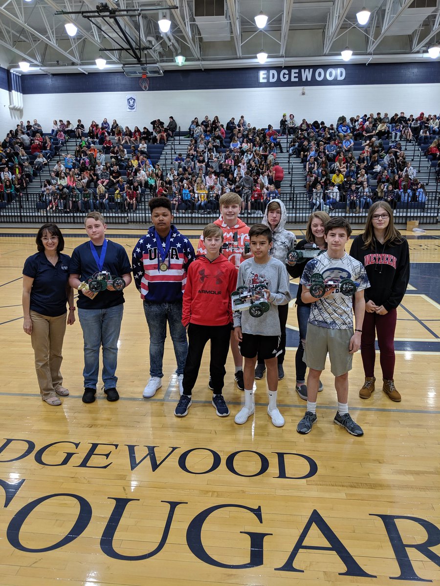 ChadinEducation's tweet photo. @EdgewoodCougs Middle was the place to be this morning! Mrs. Murphy's Automation and Robotics Dragster Race Finals. Congratulations to all of the period winners who advanced to today's competition. Just as important, the period with the most spirit wins donuts! @ButlerTech @BTiYS https://t.co/LZI6CA69h3