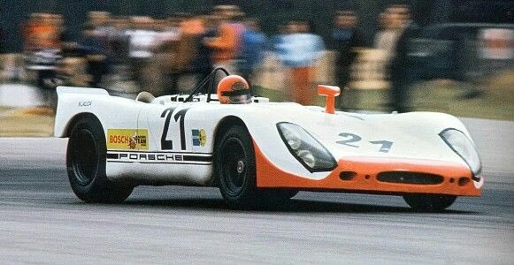 WeissachUK's tweet photo. Such sad news today. Rest In Peace Niki Lauda, an inspiration.  #LegendsNeverDie #Porsche https://t.co/TWDBgACYmz