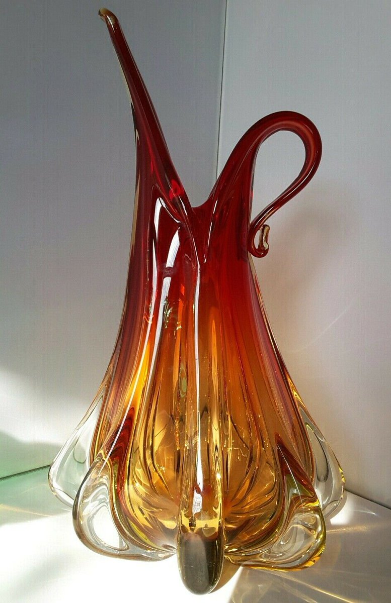Seraphimslair's tweet photo. New at #SERAPHIMSLAIR #MURANO Amberina #Art Glass #Vase
https://t.co/pD4agffT9r
#HomeDecor #InteriorDesign #Vintage #MidCenturyModern #USA #London #Madrid #Paris #Mosow #NewEngland #Washington #NYC #Seattle #California #NewMexico #Maine #Detroit #Portland #Montana #Ohio #Miami https://t.co/g1jModUSGs