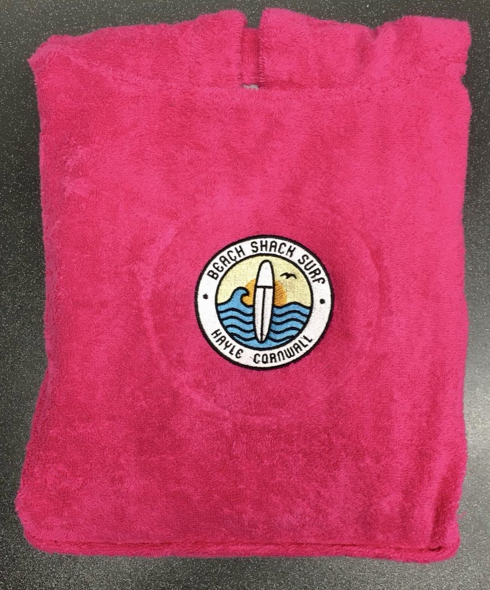 Another great start to the week, with lots of colourful print and embroidery jobs. Make sure you stand out in your own designed custom made uniform or sports kit. #Exhibit1 🔴