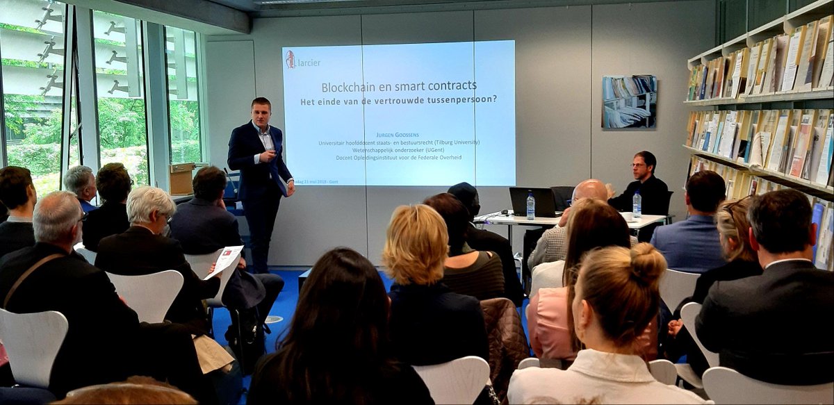 JanGrillet's tweet photo. Let' s get digital : "blockchain en smartcontracts" met sprekers Jurgen Goossens en @KristofVerslype. #balieprovincieantwerpen #vorming #inorde #larcier https://t.co/l25AlusRsU