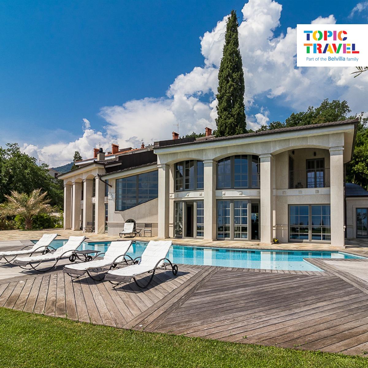 TopicTravel's tweet image. Deze luxe villa heeft een eigen privé zwembad, wellness én jacuzzi. 😱 Dat is toch alles wat u zoekt in een vakantiehuis! Er is ruimte voor u en zeven anderen. Wie neemt u mee? 😁 bit.ly/30qAKY0