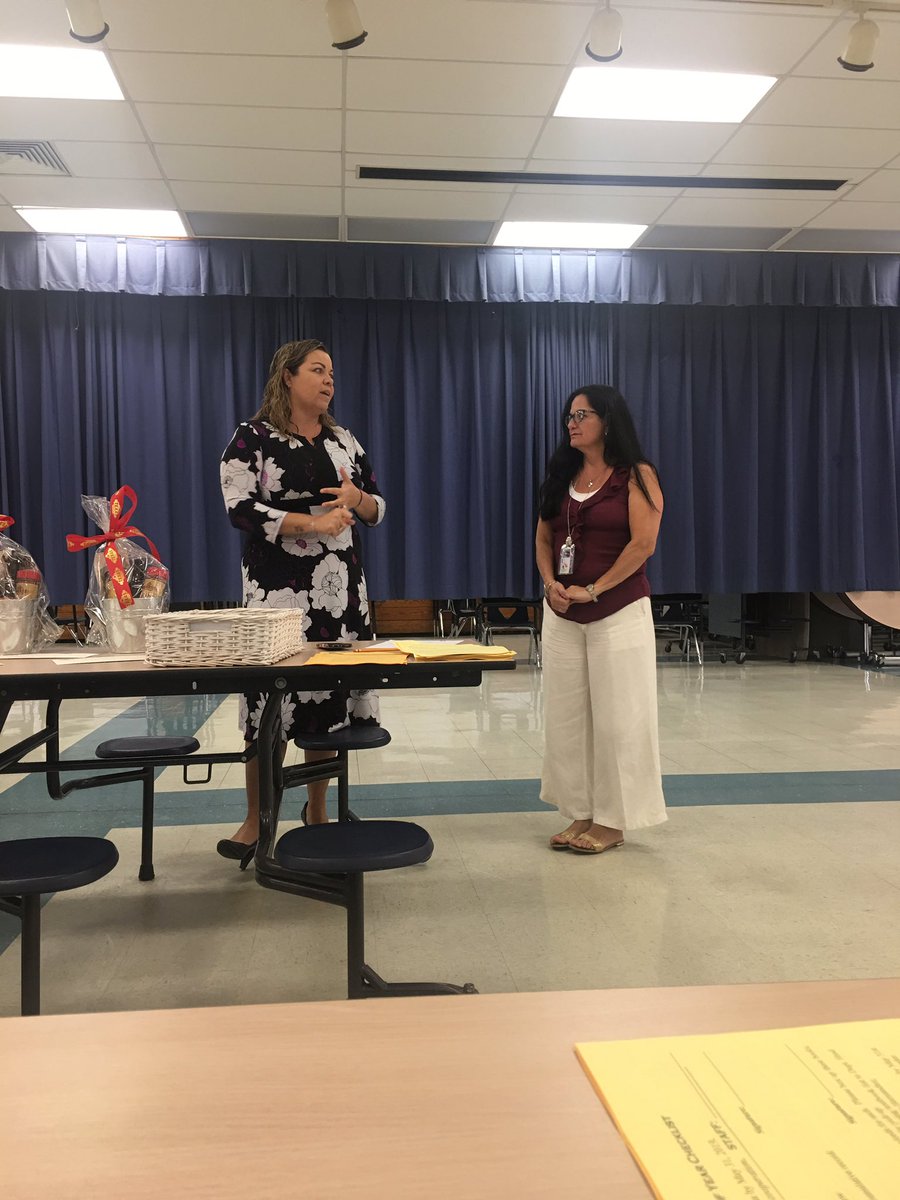 Jessiusf's tweet photo. Lots of recognition for hard work and extra efforts! I love being a Wildcat💙 #WildCatsMakingaDifference https://t.co/1VSECnsAfW