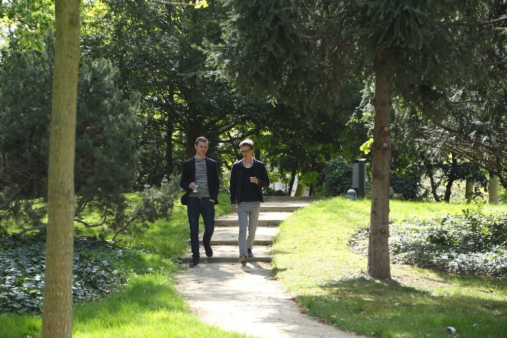 Addstones_Jobs's tweet photo. Le co-walking, l’alternative à la #reunion https://t.co/HMQmAegnE5 via @wttj_fr #methode #travail #organisation #innovation #work #job https://t.co/Khm0sZDLoJ