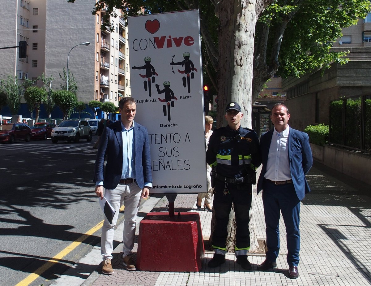 Tres paneles con “pautas de respeto del conductor al ciclista en la calzada” rotarán por los doce puntos más transitados buscando sensibilizar a 115.000 conductores

bit.ly/2wasuh1