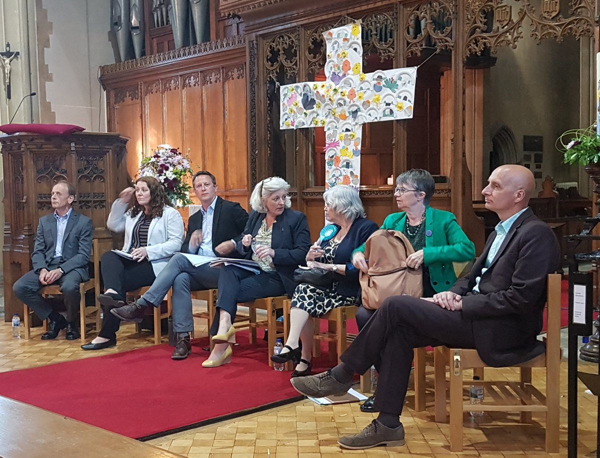 MEP candidates clash at local fiery debate in Poole which featured Lord Andrew Adonis, Ann Widdecombe, Molly Scott Cato, Caroline Voaden, Jim Godfrey, Faye Purbrick, &amp; Neville Steed. Read &amp; comment here bhliving.co.uk/2019/05/20/eur…  #bournemouth #poole #christchurch #EuroElections2019