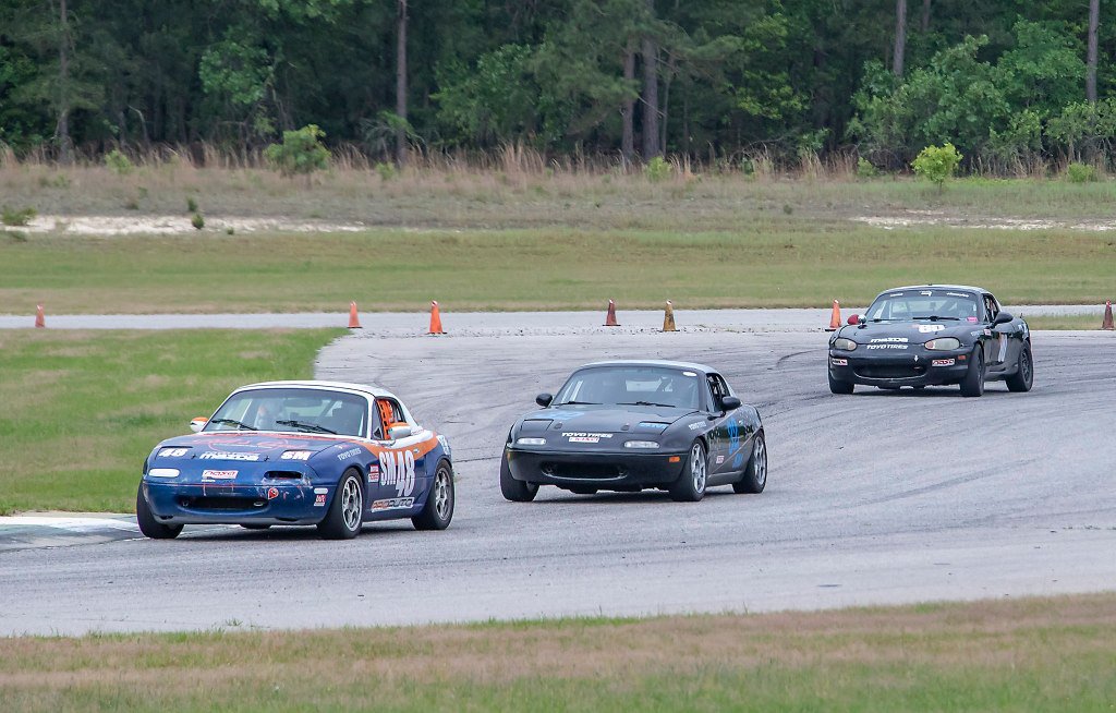 The_Ann_M's tweet photo. New blog post about my most recent race is up! Turns out better results take more than just being faster. More speed, more problems: NASA-SE Sinko De Mayo at Carolina Motorsports Park, May 4-5, 2019 https://t.co/RMK3hnkIbb https://t.co/LYk9oFg3Ft