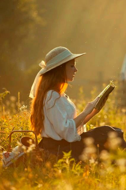 삶에
갈등은 늘 존재하고

인생의
문제는 늘 함께합니다

그럴때마다
흥분하고 화를 내기 보다
 
배울것을 찾아내고
가만히 지켜보며 흘러가게 놓아두라

마음의 고요함을 유지하라