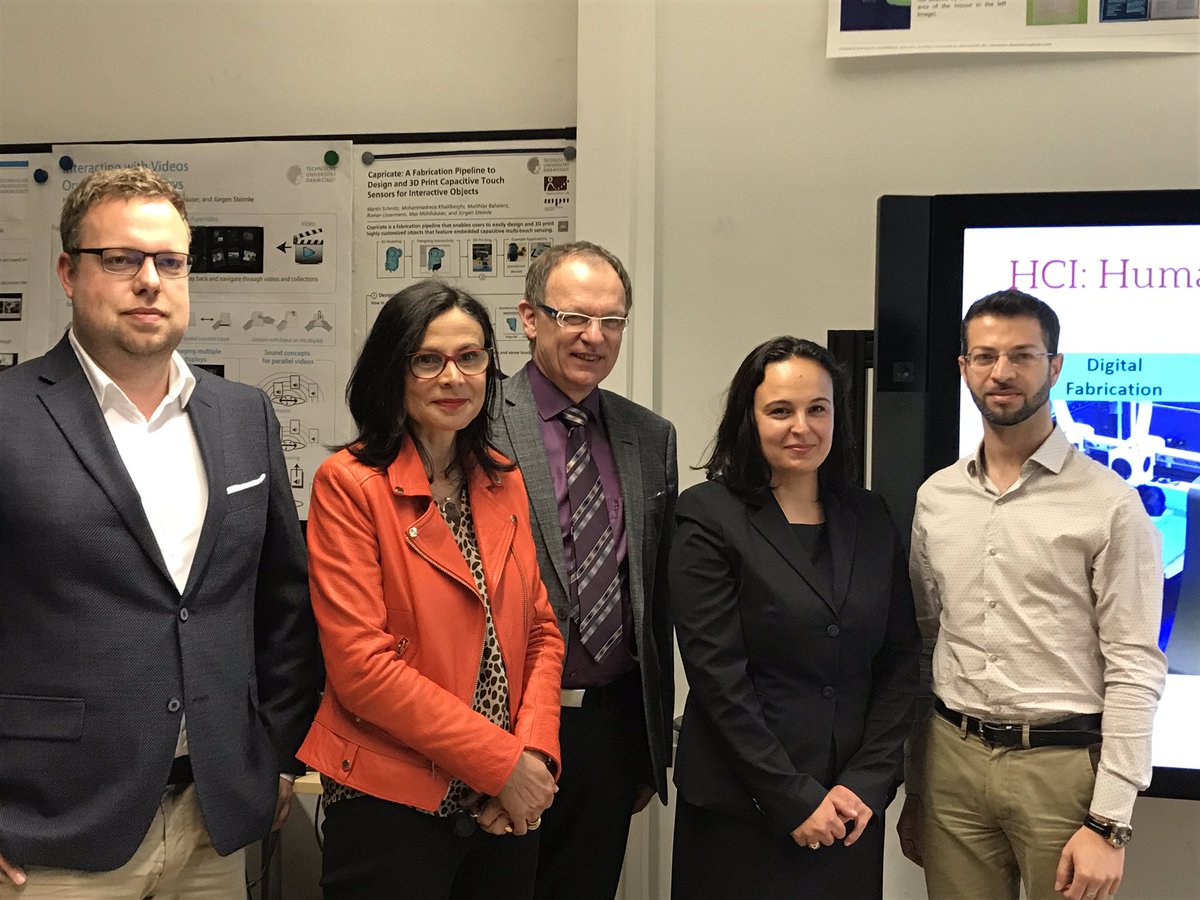 AyseAsar4's tweet photo. Besuch der @TUDarmstadt anlässlich der #Europawahl. Ich danke Prof. Mühlhäuser für die beeindruckenden Einblicke in die Arbeit der #Telecooperation Lab https://t.co/QyP4YeDVBq