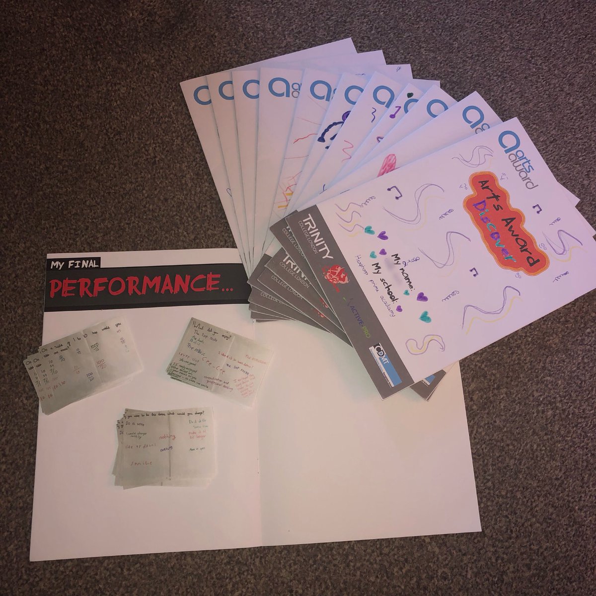 EStreet_Dance's tweet photo. Ready for my final Arts Award session with @HexthorpePri tonight!! The students have worked super super hard and I’m so proud of what they’ve achieved 📚✨👣🎖 @cre8ivedance https://t.co/jOvO7hF6di