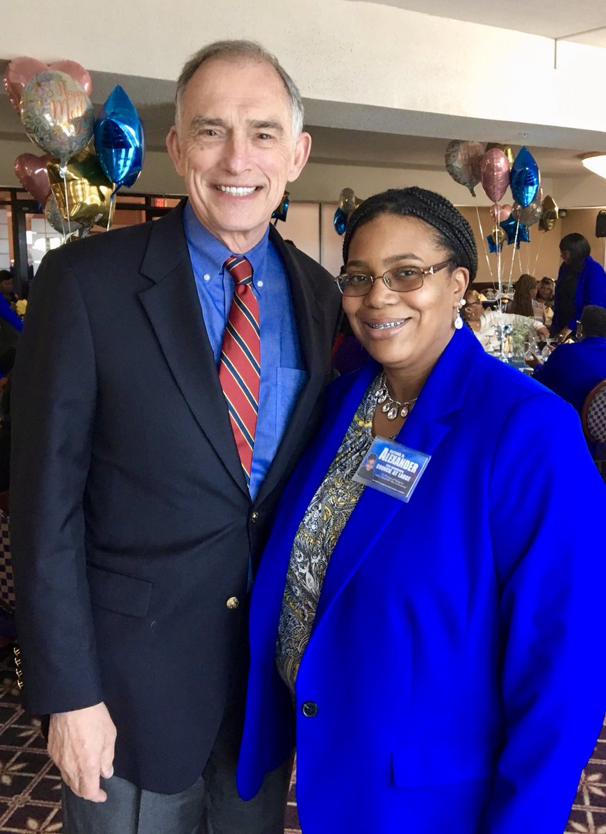 TeamVisclosky's tweet photo. Had a great time earlier this month at the USW Local 1014 Women of Steel event in Gary. I enjoyed speaking with all of you and deeply appreciate your exemplary work on behalf of the Northwest Indiana economy and our manufacturing base. https://t.co/c3n7oxwywI