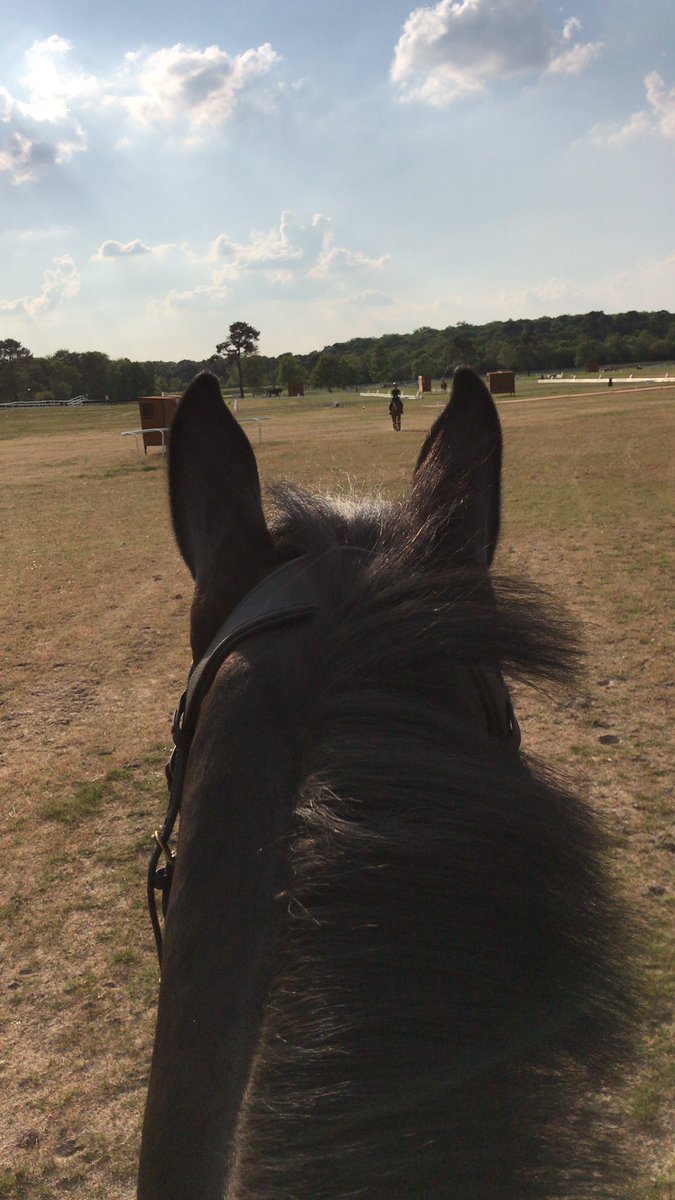 We have arrived in sunny Saumur.