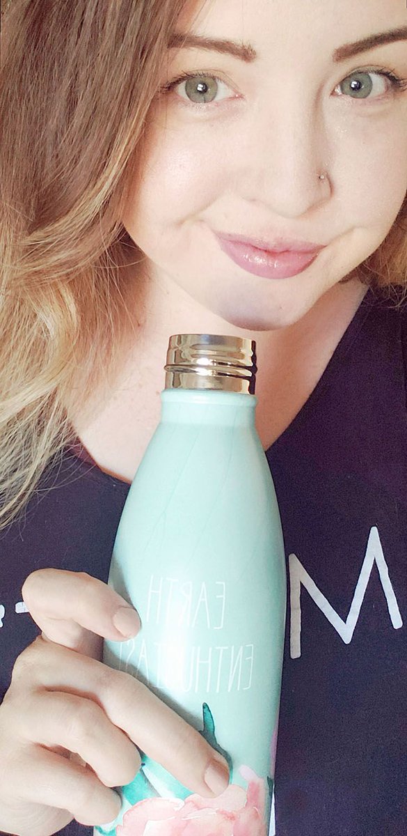 DivaMDGarrett's tweet image. Make a Difference with Your Water! laurenpaints.com/2019/05/make-d… via @tinylittlebows #bloggersupport