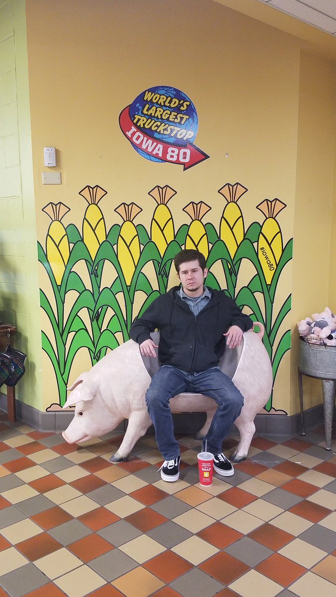 PatchyJones's tweet photo. #Roadtrip @VincentHatesGod https://t.co/ksm0wGjdGr