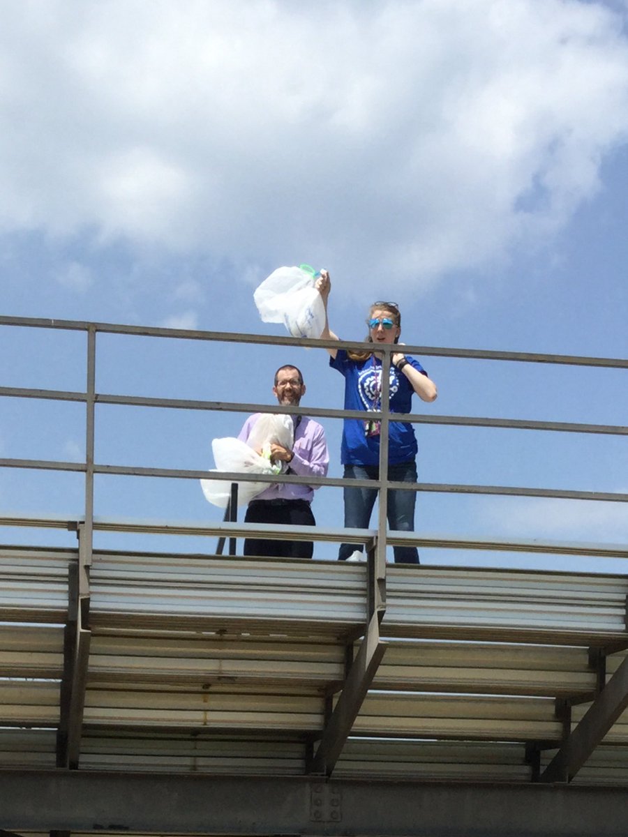Alma_MrsEngelke's tweet photo. #EggDrop2019 Thanks @Alma_MrBgt for assisting! https://t.co/N8KZSD8GWW