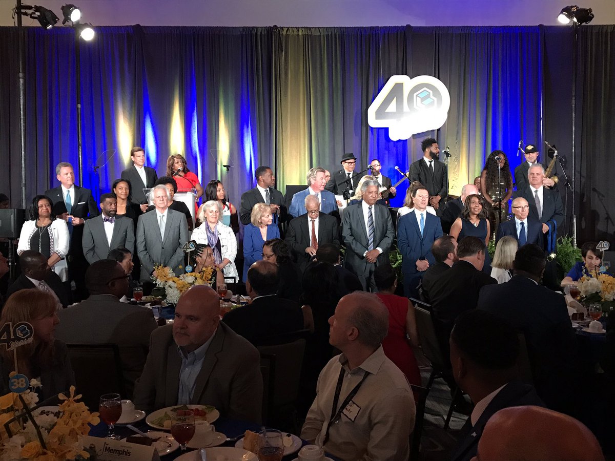 LeadershipMphs's tweet photo. Congratulations to these 40 incredible Change Makers! #LM40years https://t.co/o2OeZh42h3